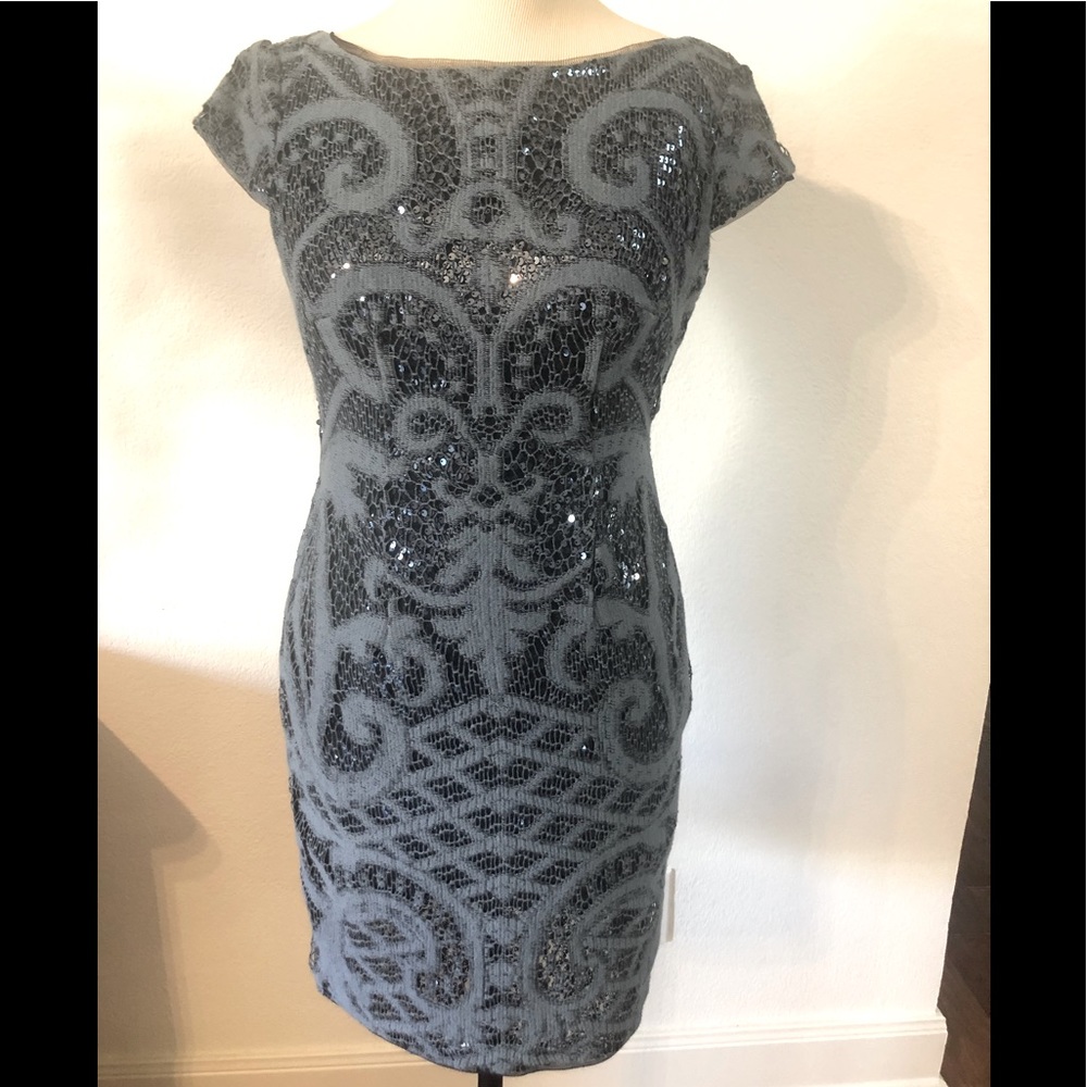 Women’s Adriana Papell formal dress size o